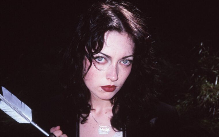 Violet Grohl annonce une émission supplémentaire à Londres en raison de la demande Violet Grohl annonce une émission supplémentaire à Londres en raison de la demande
