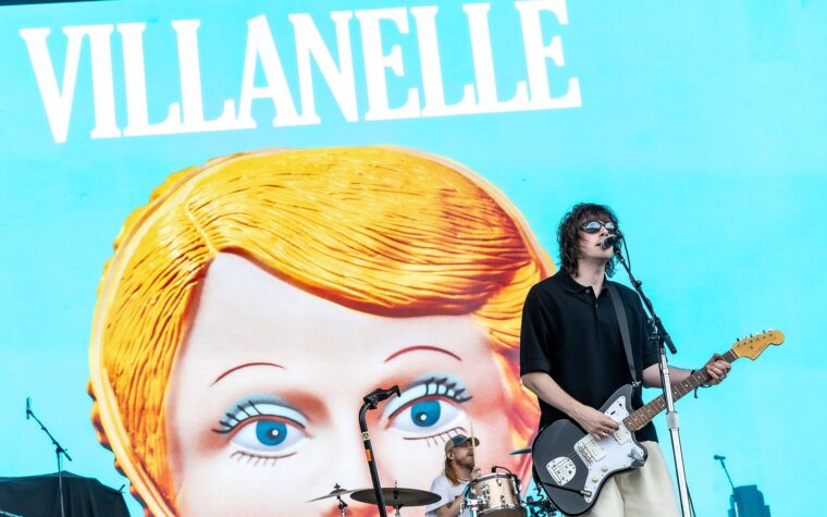 Villanelle parle de nouvelle musique et de grands projets pour 2027 : « Certains diront que nous sommes enfermés » Villanelle parle de nouvelle musique et de grands projets pour 2027 : « Certains diront que nous sommes enfermés »