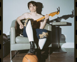 Finn Wolfhard sur son nouvel album : « Ces chansons sont moins personnelles »