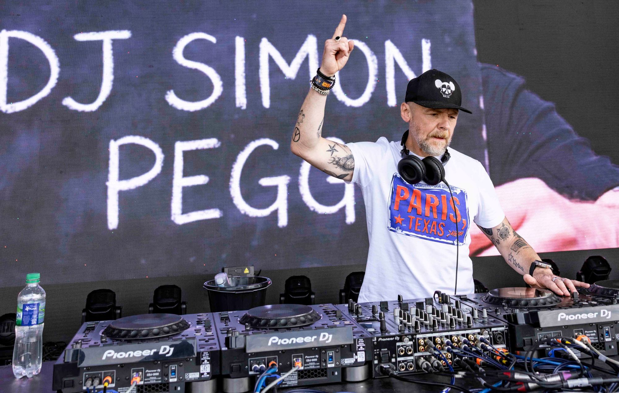 Simon Pegg à la boutique Big Beach 7