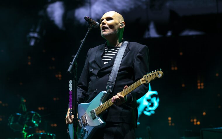 Billy Corgan dit qu'il a un « respect fou » pour les artistes du Las Vegas Sphere et affirme que les Smashing Pumpkins « pourraient monter un spectacle que personne d'autre ne ferait » Billy Corgan dit qu'il a un « respect fou » pour les artistes du Las Vegas Sphere et affirme que les Smashing Pumpkins « pourraient monter un spectacle que personne d'autre ne ferait »