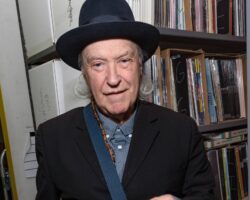 Dave Davies relance la querelle des Kinks avec les Beatles : "George Harrison était le seul que j'aimais vraiment"