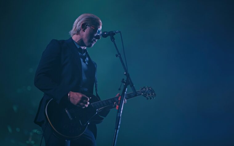 Interpol joue un show d'échauffement intime et secret à Madrid avant d'écraser Mad Cool 2026 avec Matt Barrick des Walkmen à la batterie Interpol joue un show d'échauffement intime et secret à Madrid avant d'écraser Mad Cool 2026 avec Matt Barrick des Walkmen à la batterie
