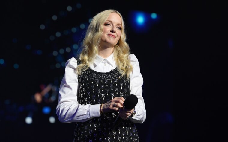 Lauren Laverne révèle un diagnostic de trouble du sang et de la moelle osseuse Lauren Laverne révèle un diagnostic de trouble du sang et de la moelle osseuse