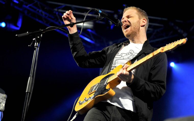 Le Sunshine Underground joue son premier concert en près de 10 ans avant l'immense réunion de Leeds Le Sunshine Underground joue son premier concert en près de 10 ans avant l'immense réunion de Leeds