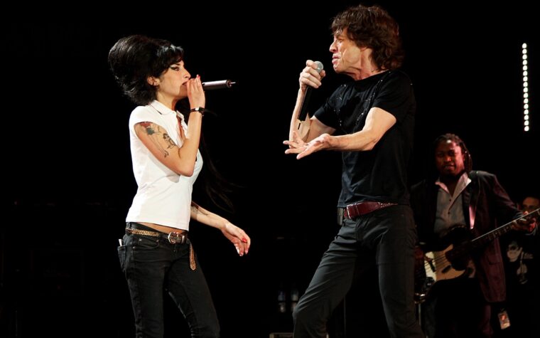 Les Rolling Stones réfléchissent à la perte d'Amy Winehouse : « C'était comme dire au revoir à Billie Holiday » Les Rolling Stones réfléchissent à la perte d'Amy Winehouse : « C'était comme dire au revoir à Billie Holiday »