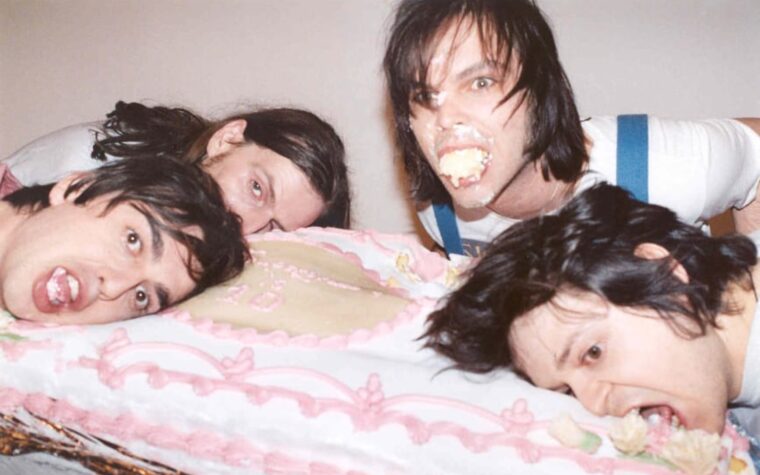 Supergrass va « sortir les hits et les coupes profondes » lors de sa tournée au Royaume-Uni en 2027 Supergrass va « sortir les hits et les coupes profondes » lors de sa tournée au Royaume-Uni en 2027