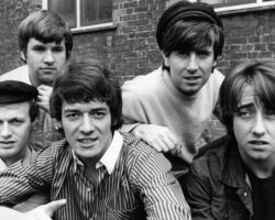 Les Hollies mettent officiellement fin à leurs activités après 63 ans