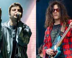Regardez Kurt Vile rejoindre Fontaines DC sur scène pour 'Roman Holiday' à La Route Du Rock