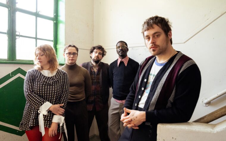 Wishy – Critique de « Nature's Pill » : un disque d'or indie-rock sincère et désespérément romantique Wishy – Critique de « Nature's Pill » : un disque d'or indie-rock sincère et désespérément romantique