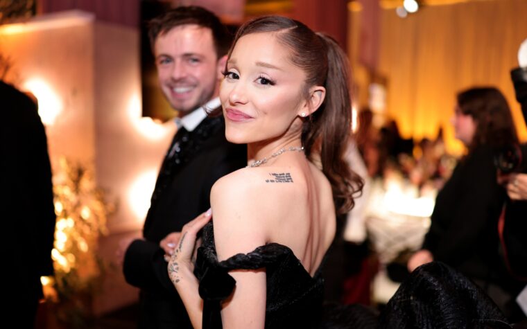 Ariana Grande sort par surprise « Petal (The Complete Live Album) » exclusivement sur iTunes Ariana Grande sort par surprise « Petal (The Complete Live Album) » exclusivement sur iTunes