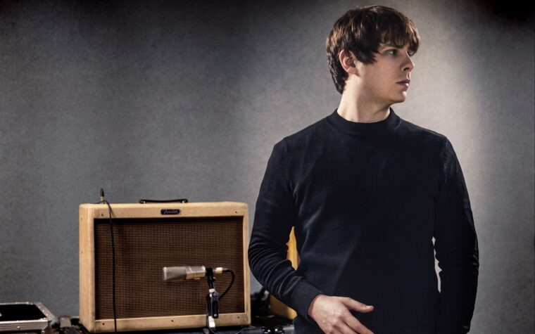Jake Bugg annonce un nouvel album « vulnérable » « Alamo » avec le single country « Never Can Tell » et une tournée en 2027 au Royaume-Uni et en Irlande Jake Bugg annonce un nouvel album « vulnérable » « Alamo » avec le single country « Never Can Tell » et une tournée en 2027 au Royaume-Uni et en Irlande