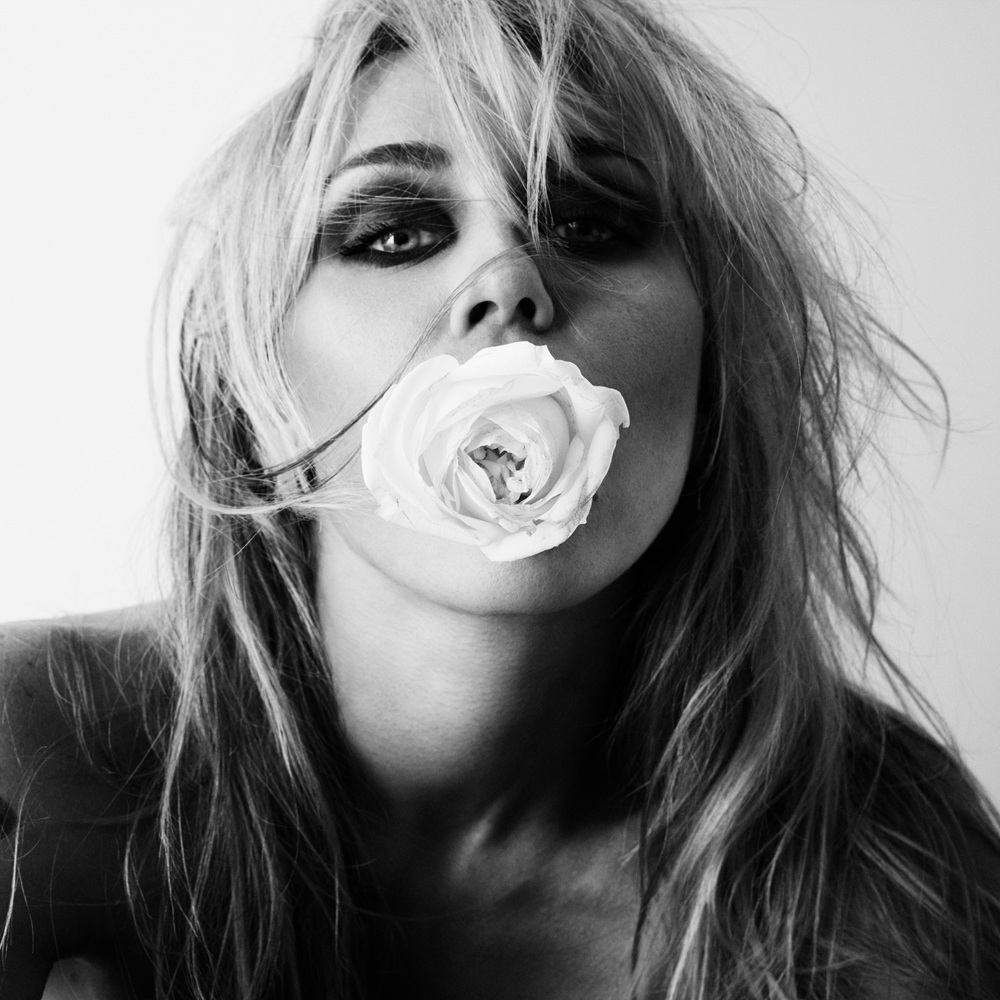 Miley Cyrus Pass persuade la critique