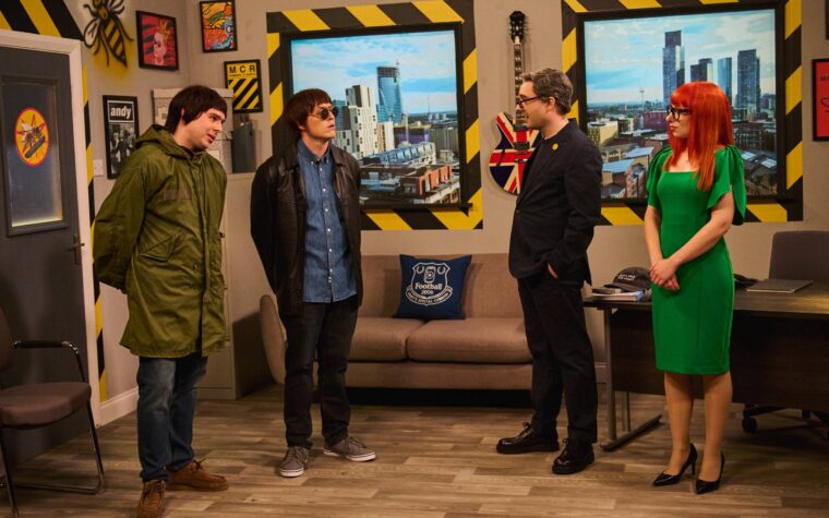 Regardez « SNL UK » transformer Oasis en espions russes dans le sketch d'Andy Burnham Regardez « SNL UK » transformer Oasis en espions russes dans le sketch d'Andy Burnham