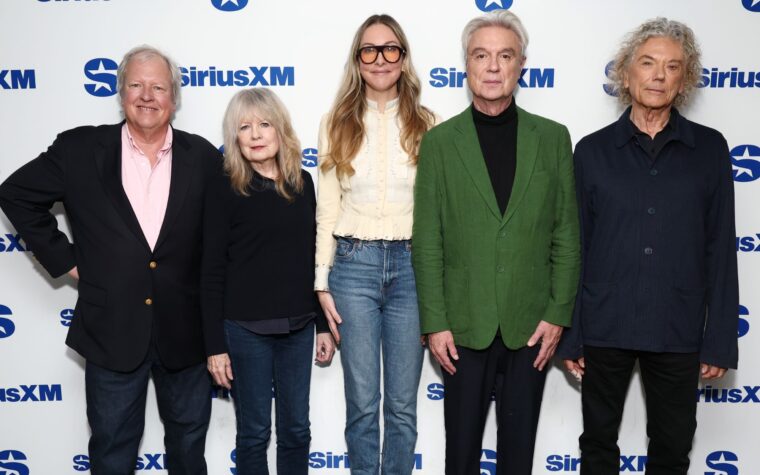 Les Talking Heads se réunissent pour lancer une nouvelle station de radio Les Talking Heads se réunissent pour lancer une nouvelle station de radio