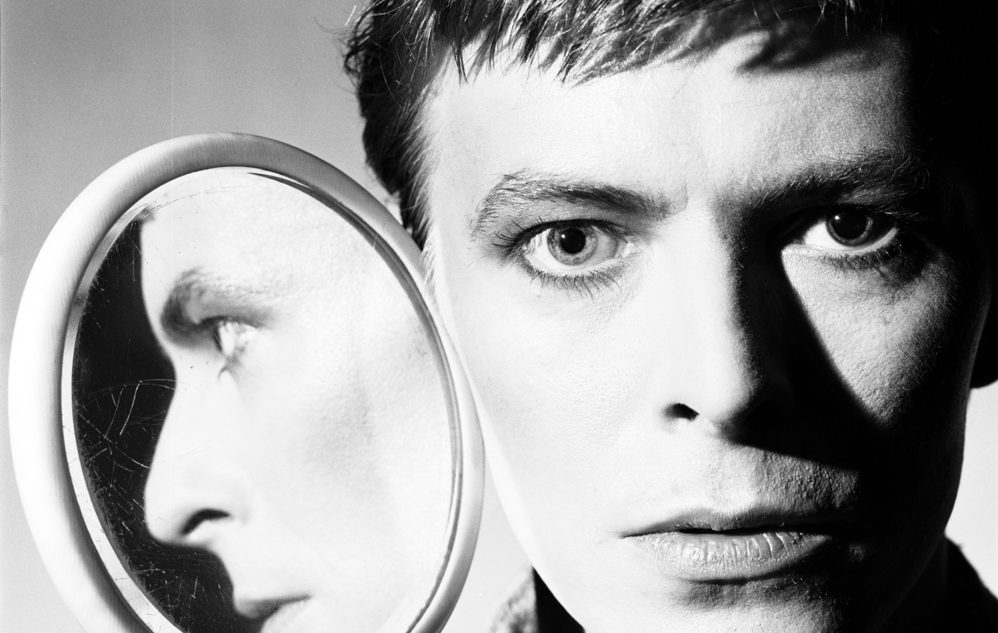 David Bowie. CRÉDIT : Clive Arrowsmith