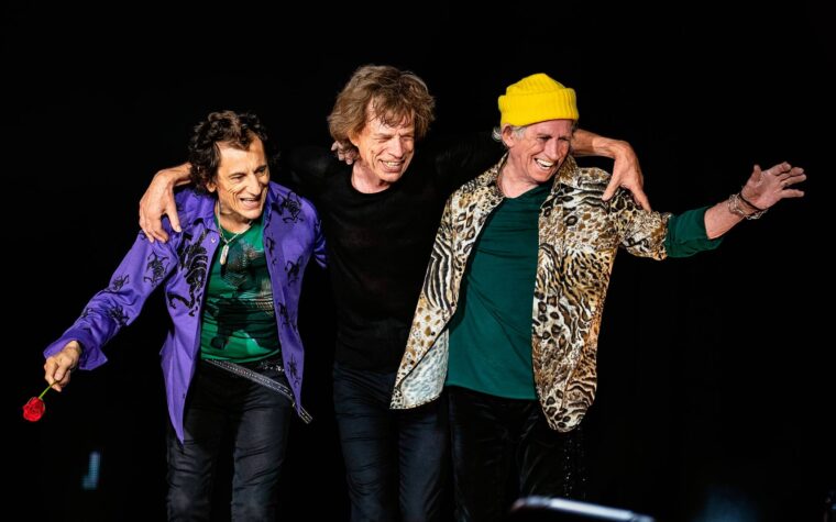 Cinq nouvelles chansons des Rolling Stones sont en route pour l'édition de luxe « Loose Lips » de « Foreign Tongues » Cinq nouvelles chansons des Rolling Stones sont en route pour l'édition de luxe « Loose Lips » de « Foreign Tongues »