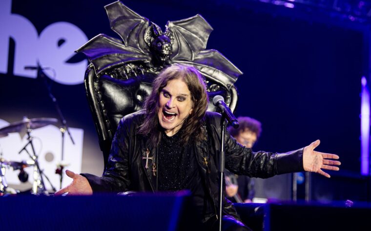 La bande originale et le film d'Ozzy Osbourne et Black Sabbath « Back To The Beginning » sont prêts à sortir La bande originale et le film d'Ozzy Osbourne et Black Sabbath « Back To The Beginning » sont prêts à sortir