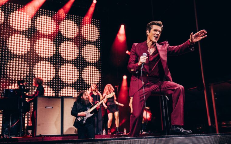 Découvrez où se situe « Mr Brightside » dans le classement aveugle de cinq chansons de Killers par Brandon Flowers Découvrez où se situe « Mr Brightside » dans le classement aveugle de cinq chansons de Killers par Brandon Flowers