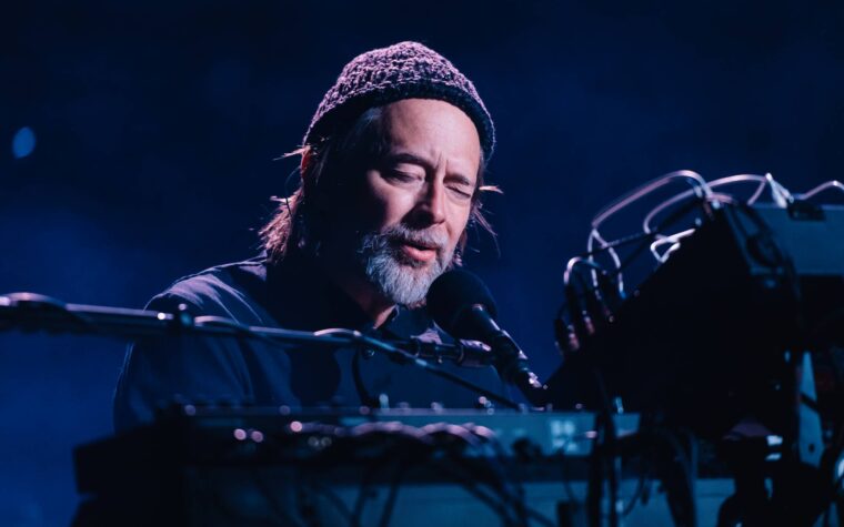 Thom Yorke dit que la tournée de retrouvailles de Radiohead a provoqué une chute « massive » de la confiance en soi : « Cela m’a pris des mois » Thom Yorke dit que la tournée de retrouvailles de Radiohead a provoqué une chute « massive » de la confiance en soi : « Cela m’a pris des mois »